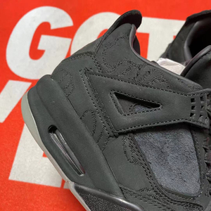 aj4 kaws 联名 黑配色,正品裸鞋