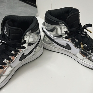 伦纳德银,aj,液态银,最高版.银色我都贴了膜不会氧化,40