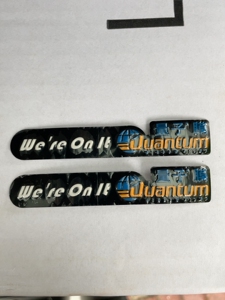 量子 玻璃膜 logo 标志