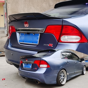 八代半思域尾翼