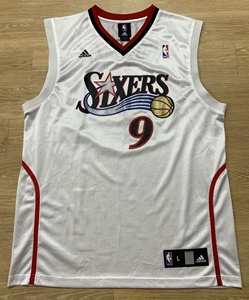 伊戈达拉球衣76