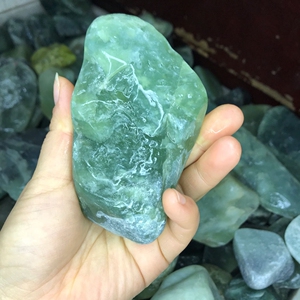清仓包邮辽宁天然岫玉原石 练手奇石岫岩玉绿冰料边角料随机发货