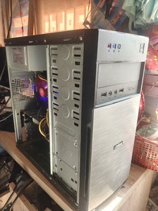 i5电脑主机一台，单主机，i5 4460处理器，航嘉电源，技
