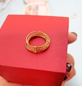 周大生au750戒指11号