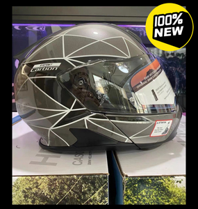 宝马七系揭面盔