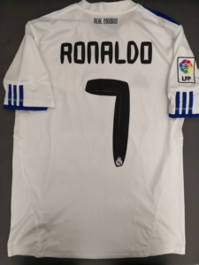 000人付款淘宝s码 皇马球衣 10-11赛季皇家马德里1011赛季主场球迷