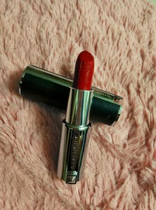 00丸西西忽忽淘宝纪梵希经典款306的小样,海外代购买回,口红太多了