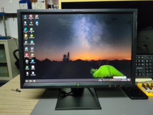 联想l1950wd液晶显示器,19寸,显示完美