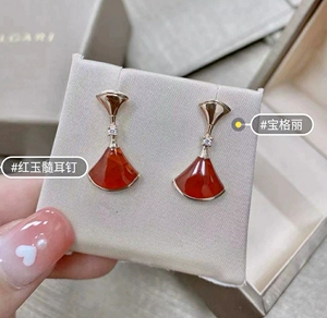 bvlgari宝格丽裙子耳钉红玉髓带钻18k玫瑰金