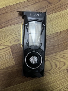000人付款淘宝titan x帕斯卡  12g 公版显卡  成色