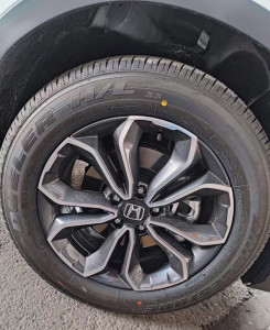 本田crv混动版原厂普利司通轮胎235/60r18 103h