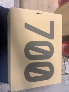 000人付款淘宝yeezy椰子700v3米白黄 红花籽43码康桥之恋061699.