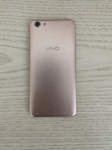 品牌型号 :9新vivo y71全网通3 32二手手机
