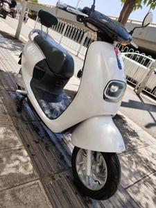 台铃米拉臻远版白色来一台,60伏20安的电池,整车成色如图