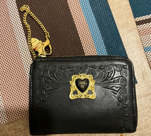 真优美良品淘宝日本代购 anna sui/安娜苏 拉链真皮钱包 胸针复古