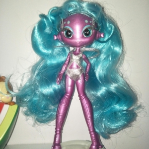 诺维星娃娃mga novi stars doll正版散货