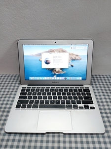 国行15款macbook air酷睿i5苹果笔记本电脑银色