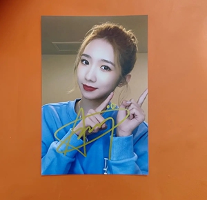 亲笔签名照保真无印刷 孟美岐周边 宇宙少女孟美岐签名0人付款23