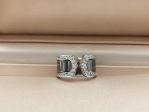 卡地亚logo双c18k白金满钻50号女士天使之吻戒指,专柜