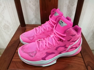 (粉丝特惠)经典李宁篮球鞋音速3   42码 骚粉配色  无