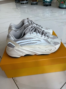 阿迪达斯椰子700v2灰白色老爹休闲运动鞋_阿里巴巴找货神器