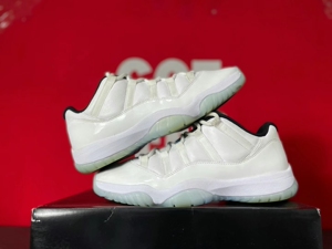 aj11 传奇蓝 45码 原盒配件齐全 鞋垫logo都在