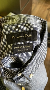 麦西姆杜特格子衬衫s码一件，详细尺寸：胸围54x2、肩宽43