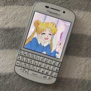 黑莓q10学生白色戒网手机非q5