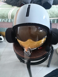 彩虹六号耶格头盔