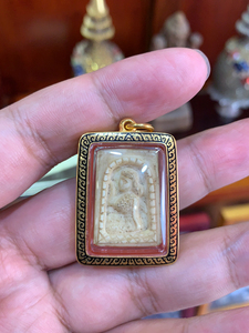 龙婆登 招财女神 佛历2470 塔帕占卡 90%金黑珐琅彩