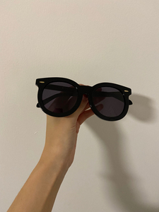 karen walker super duper黑色墨镜