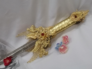 谢怜芳心剑道具剑