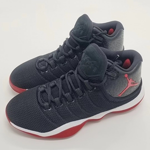 格里芬篮球鞋2017