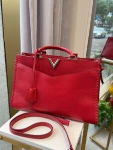 lv大红色皮包 lv红色手提包 lv红色斜挎包 lv全皮女包