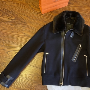 hermes爱马仕  男装  新款 水貂毛领羊绒外套夹克