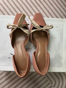 粉色小ck单鞋