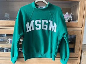 MSGM卫衣 S码 专柜买的 9新绿色