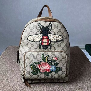 gucci限量版双肩包 蜜蜂刺绣双肩背包 gucci专柜买入