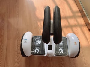 英克莱平衡车98成新,拆开后只在室内试用了三次