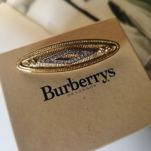 burberrys 巴宝莉 中古胸针