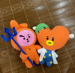 bt21 田柾国 金泰亨 万圣节玩偶 cooky tata