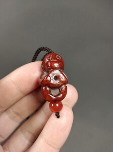 古玉老玉和田玉汉代红玉猴子