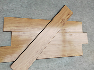 九成新 升达 强化木地板