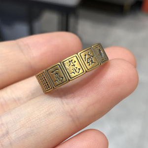 周大福麻将戒指