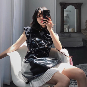 女装 连衣裙 阿水吊带皮裙