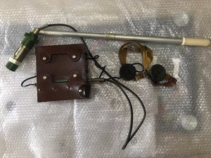 前苏联伦琴射线检测仪一台.含仪表,头戴式耳机,探测