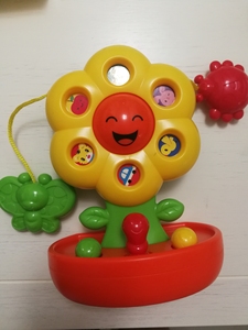 巧虎花宝宝动动乐,锻炼手眼协调能力,有小机关,包邮