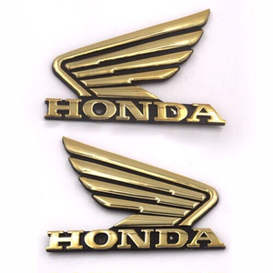 本田翅膀一对honda摩托车标志贴花立体车身装饰贴油箱标志防