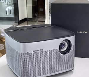 哈曼卡顿投影仪