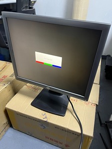 包邮惠普 E190i  19寸方屏 IPS面板 可旋转，20